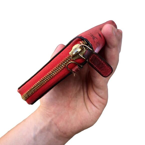 Red MCM Wallet With Removable Strap - Picture 11 of 16